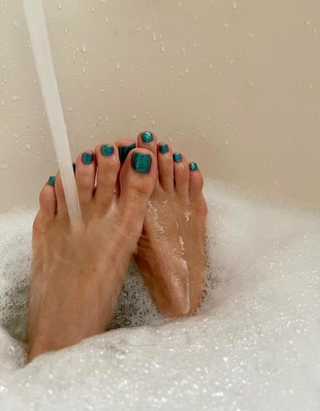 naomiswann nudes star galleries