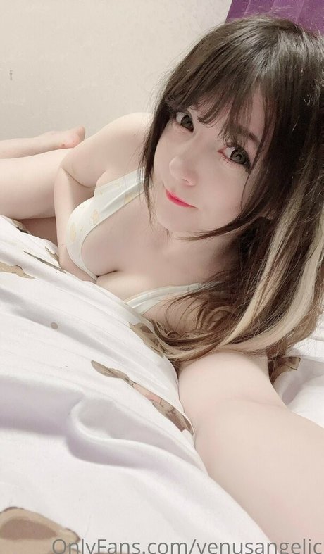 Venusangelic erotic pornstar pic