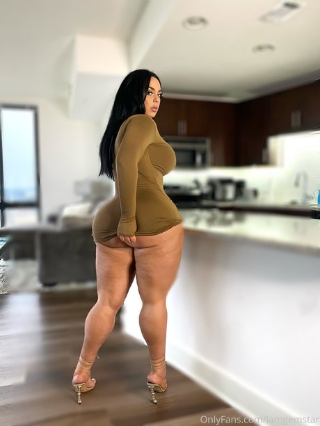 Gemstar xxx star img