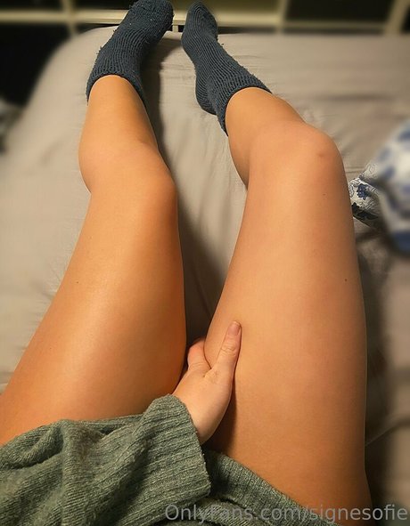 signesofie model sexy archive