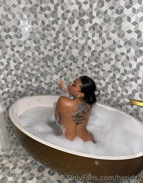 hatidza demirovic high quality model photos