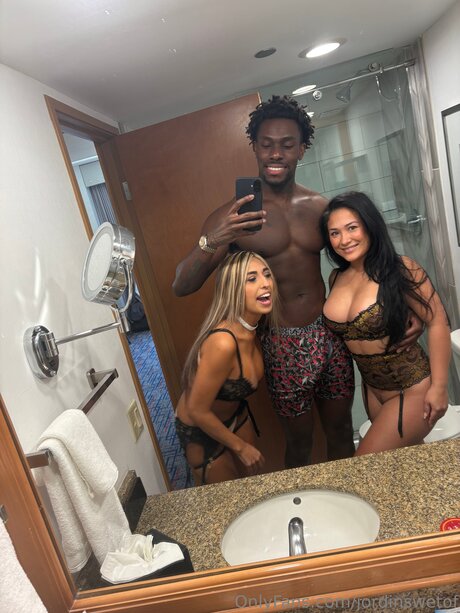 chubby nude onlyfans hot nude pic