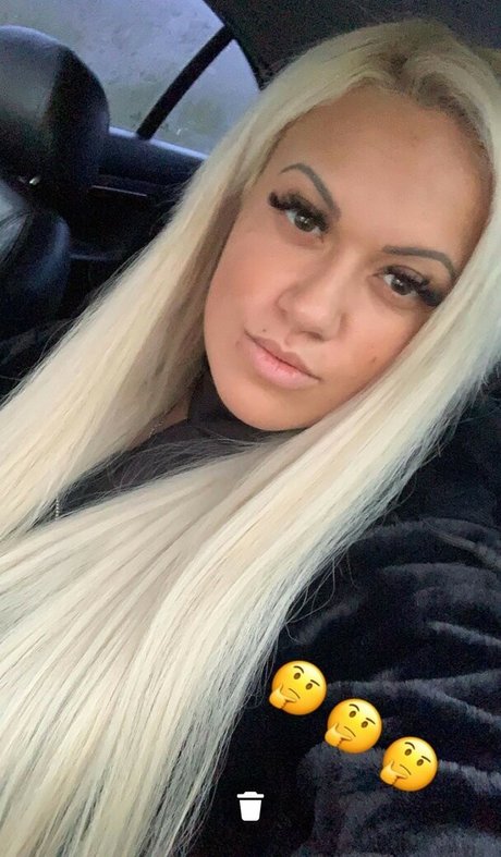 rozsacinti star nudes gallery