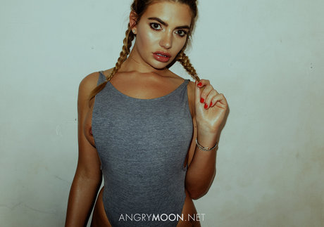 big dick shemale onlyfans exclusive pics