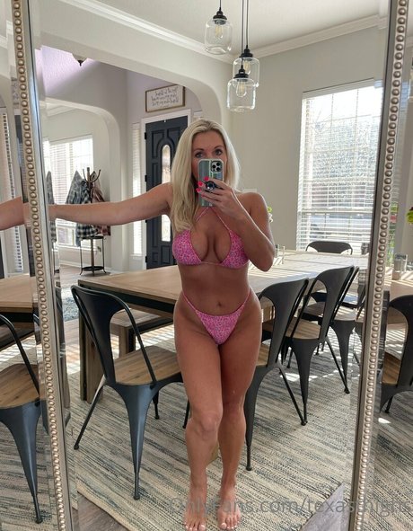 Texasthighs model best img