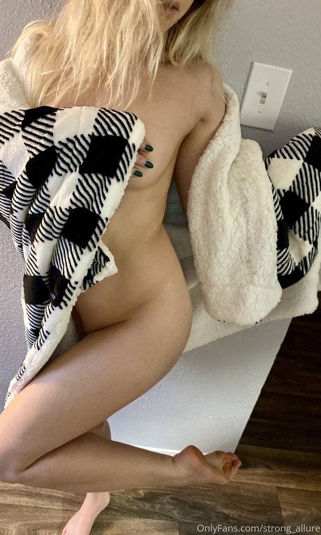 Strong Allure star beautiful images