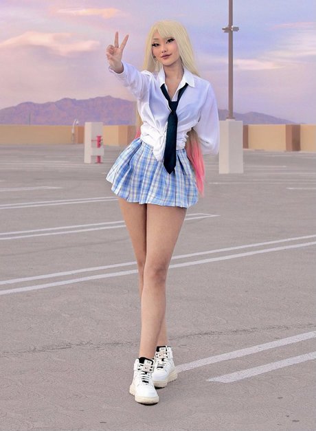 Tsuwukii pornstar naked gallery