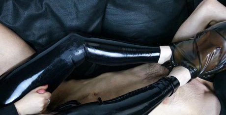 MADAME MATHILDE model top gallery