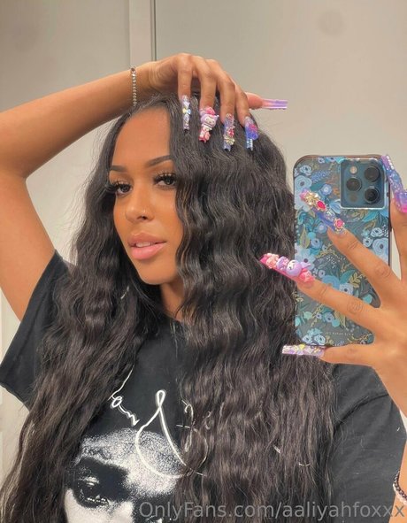 Aaliyah Foxxx pornstar naked picture