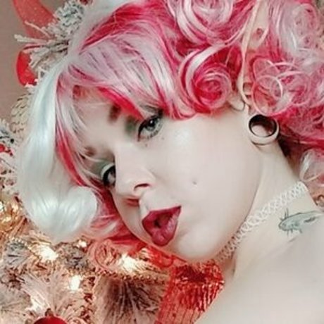 Riini nude star galleries