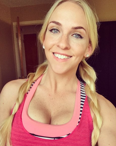 Jess Picado exclusive actress pictures