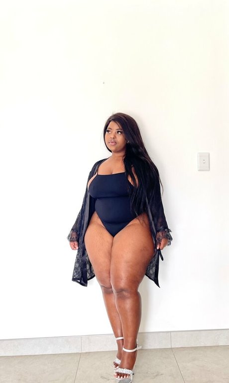 small cock shemale onlyfans art naked picture