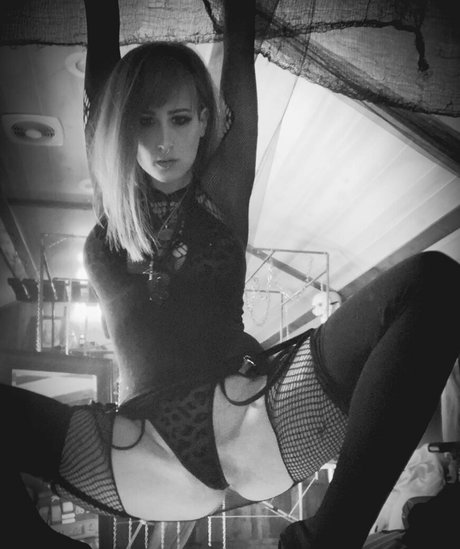 gym influencer onlyfans naked archive