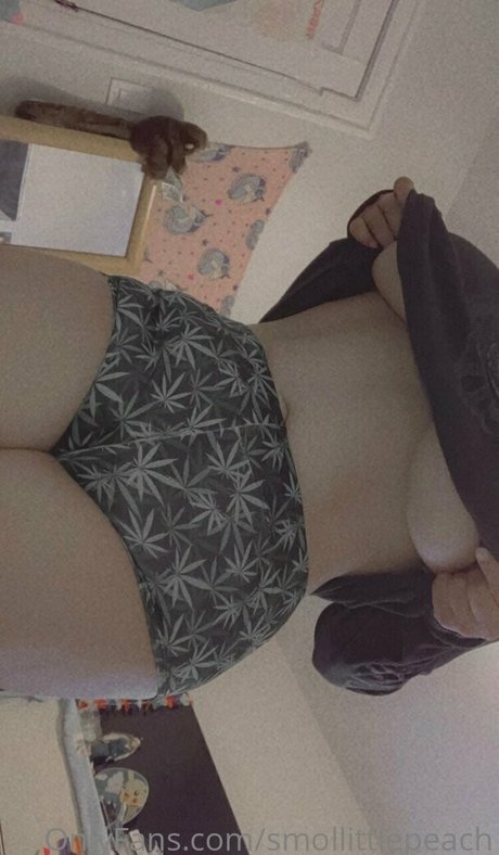 smollittlepeach beautiful pornstar photo