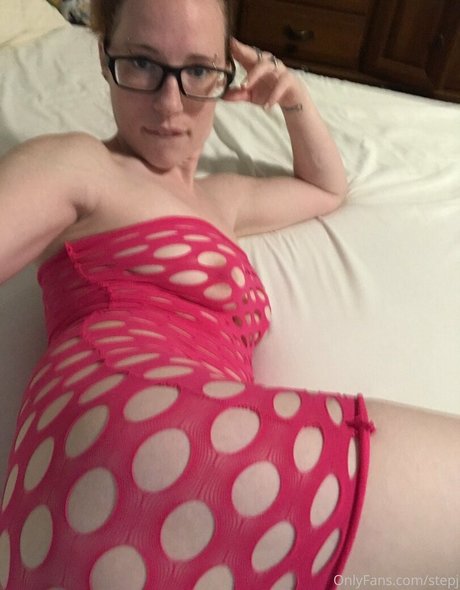 stepj exclusive actress pics