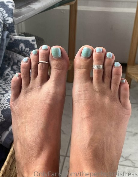 theperfectmistress exclusive star image