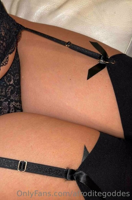 afroditegoddes naked star gallery