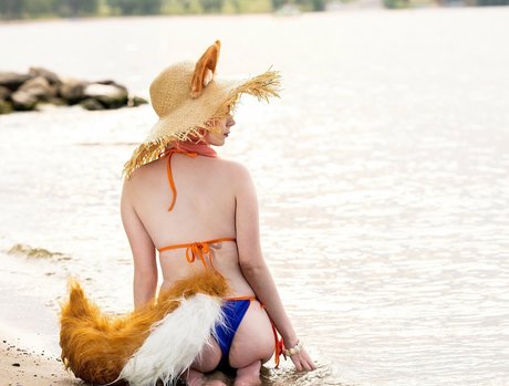 kisakuma model sexy img