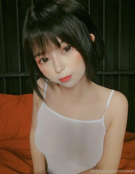 mica 03021993 model erotic gallery