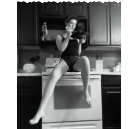 wet pussy onlyfans adult pic