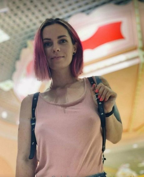 madnesstiny xxx actress galleries