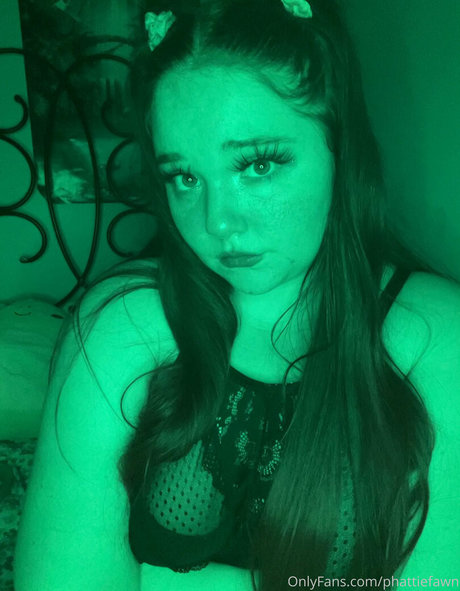 phattiefawn star nudes pics