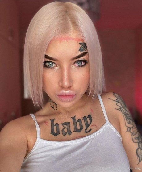 ali sex star erotic galleries