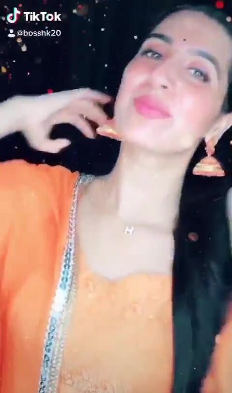 Taazveerr pornstar xxx galleries