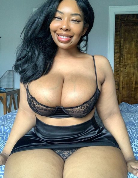 Storms007 erotic actress images