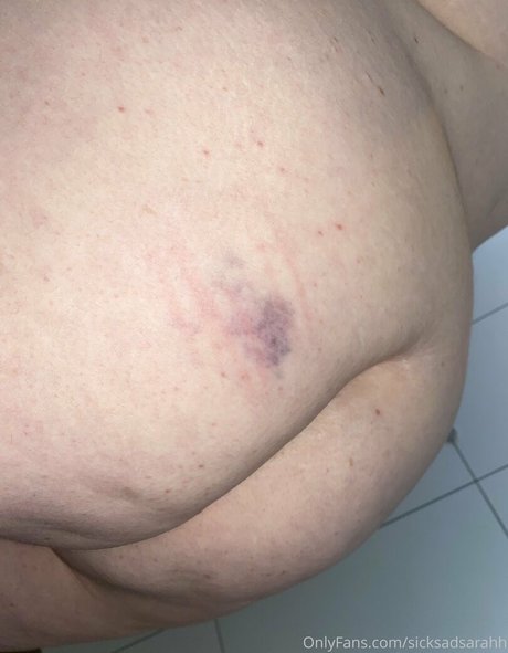 sicksadsarahh star art archive