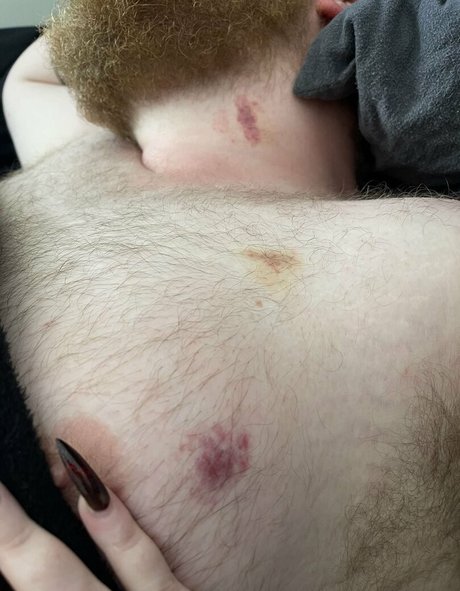 sicksadsarahh sex model photo