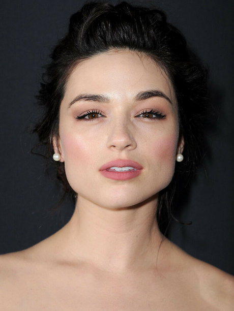 Crystal Reed model pornographic photos