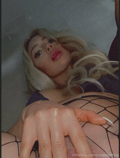 Justawildthing model sexy galleries