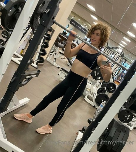 freekymmyharper hot pornstar image