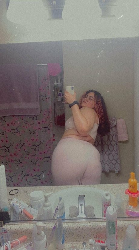 missnaasssttyyyy top actress photo