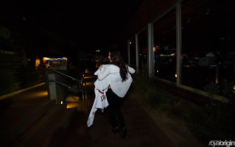 Sara Choi pornstar hot galleries