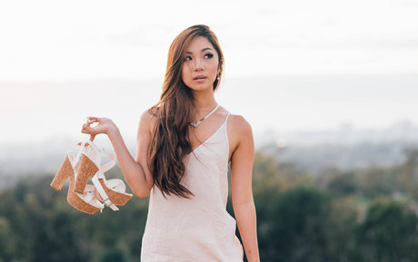 Sara Choi erotic model picture