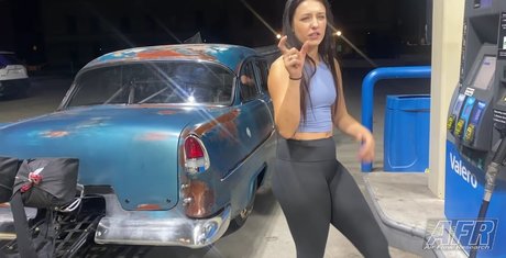 Alex Taylor model perfect photo