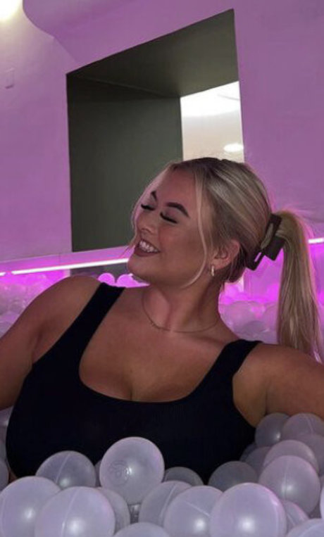 Alexandra Spencer nice pornstar galleries