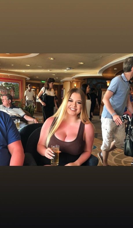 Alexandra Spencer pornstar free galleries