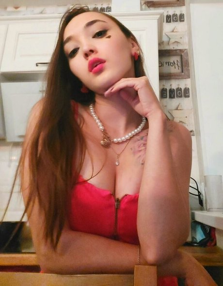 Cherry Nu pornstar nude pics