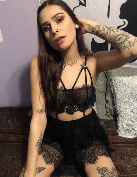 tatteddbeautyy erotic actress galleries