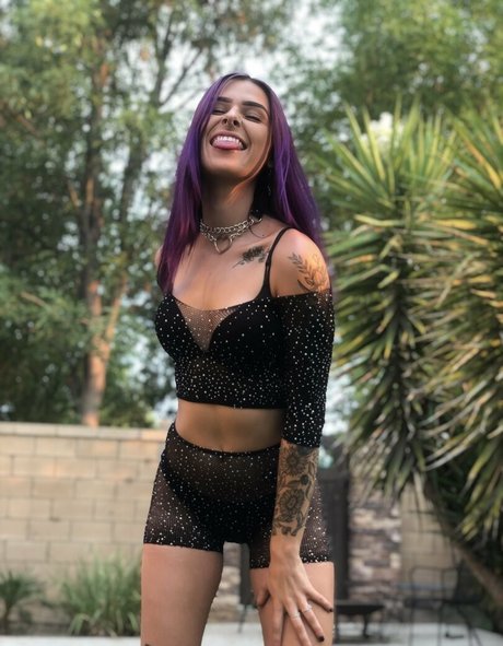 tatteddbeautyy star sexy photo