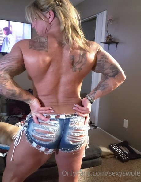 sexyswole nudes star photos