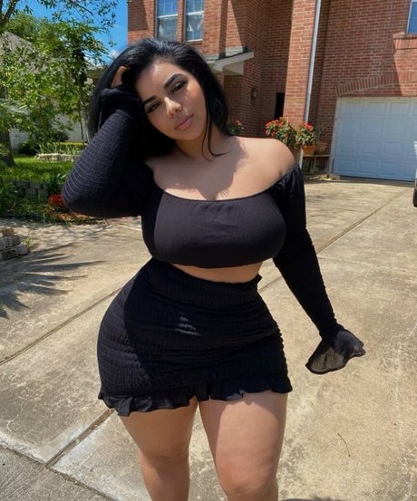 Megan Velez pornstar naked img