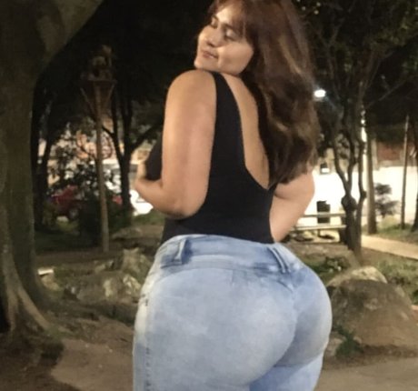 Michel Usuga erotic actress pictures