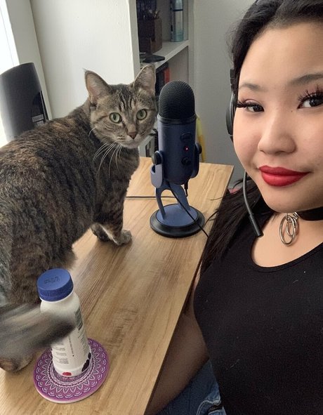 suezuu pretty pornstar pictures