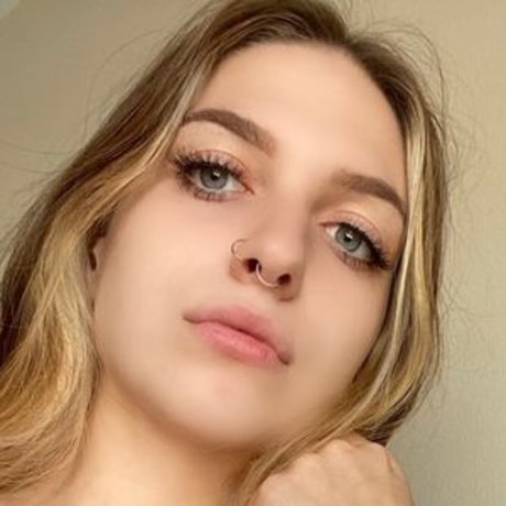 Carly Cox nudes pornstar archive