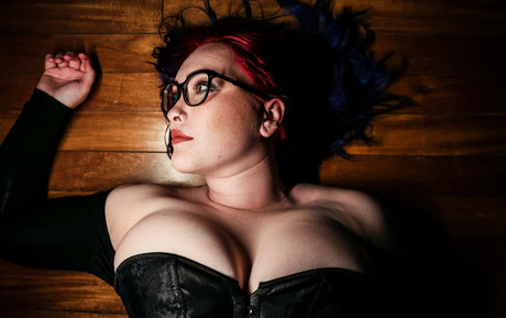 eve white pornstar hot pictures