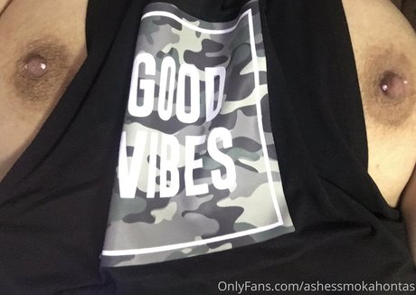 ashessmokahontas Profile pic